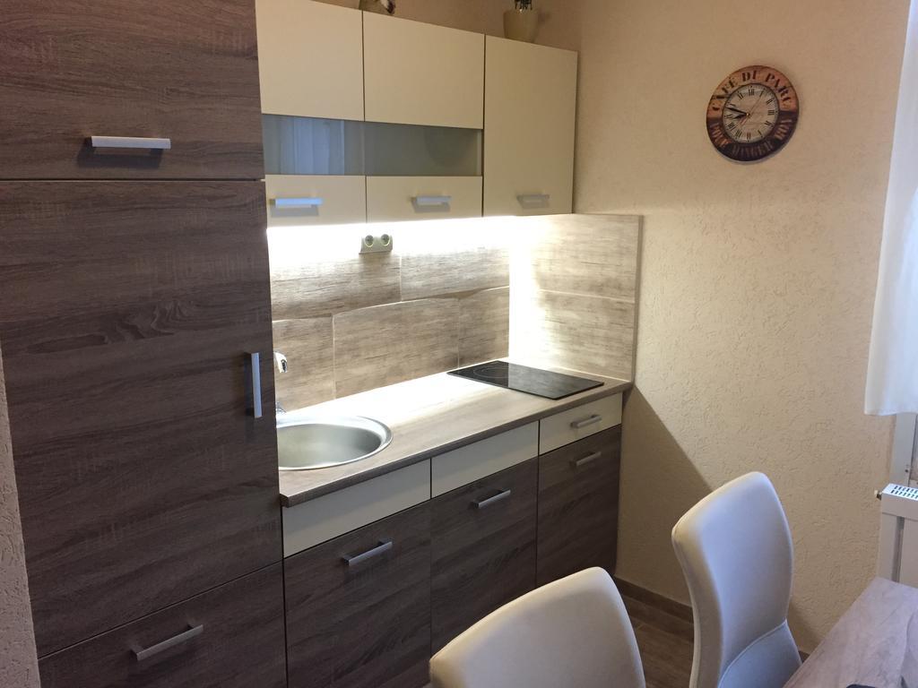 Belvarosi Deluxe Apartman Baja Buitenkant foto